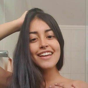 sara8teen onlyfans nude